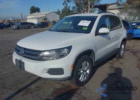2015 Volkswagen Tiguan S z USA, uszkodzony, nr VIN WVGAV7AX0FW569507